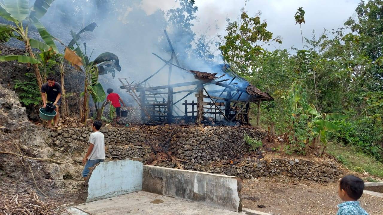 Gegara Bakar Sampah Empat Ekor Kambing Gosong Media Fakta9