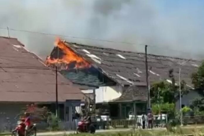 gudang_sorogedug_terbakar_