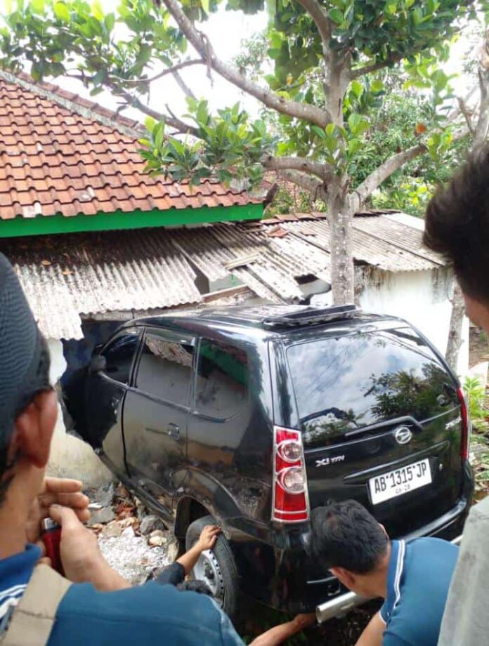 6281242875079_status_ad9f1f881a254e67a9642bdf5b396a39