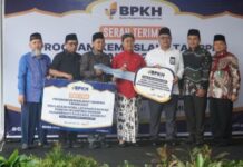 Ponpes Daarul Khoir Terima Bantuan Mobil Dakwah