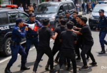 Antisipasi Gangguan Kamtibmas Polisi Menghalau Sekelompok Massa Yang Akan Memasuki Kota Yogyakarta