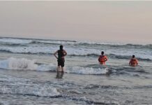 Bermain Surfing Tanpa SOP, Seorang Remaja Digulung Ombak, Upaya Pencarian Masih Dilakukan