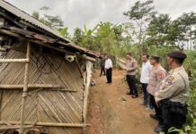 Dalam rangka HUT Bhayangkara Ke-80, Polri Bedah Rumah Mbah Waluyo