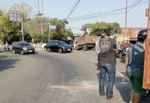 Tabrakan di Jalan Ki Demang Wonopawiro, Pejalan Kaki Luka Parah